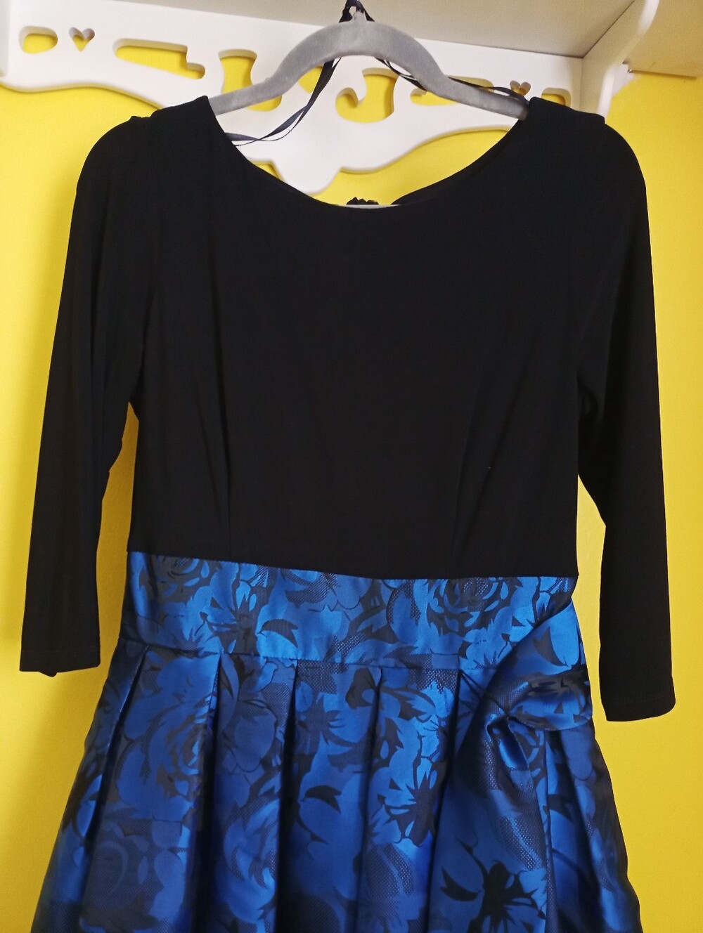 Jessica Howard Dress - Picture 2 of 6